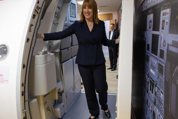 Private jet tax should be sky high