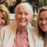 Reese Witherspoon Shares Tribute to Laura Dern’s Late Mom Diane Ladd