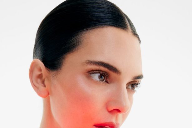 TheraFace Mask Glo: The Red Light Therapy Mask Behind Kendall Jenner’s Undeniable Glow