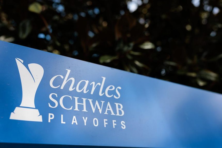 Schwab notches a 0 million deal agreement with private asset firm Forge Global Holdings