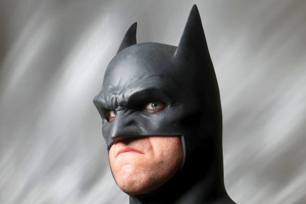 Scientists Found a Weird Way to Make People Kinder: Add Batman : ScienceAlert