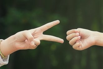 Scientists Reveal a Clever Trick to Help Win Rock, Paper, Scissors : ScienceAlert