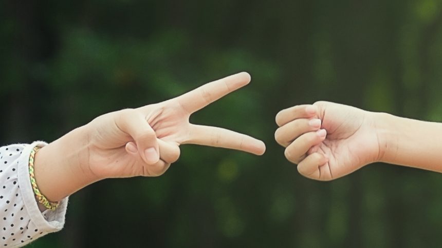 Scientists Reveal a Clever Trick to Help Win Rock, Paper, Scissors : ScienceAlert