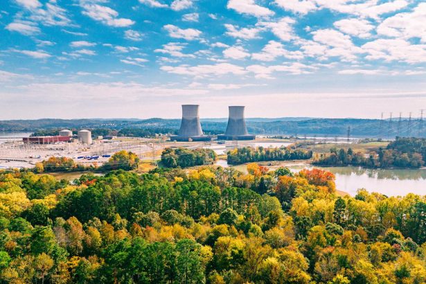 Should You Buy Cameco While It’s Below ?