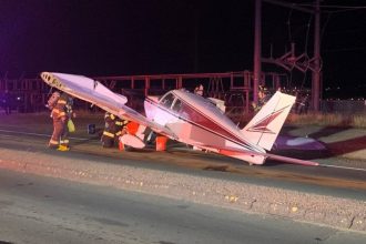 Small plane crashes in Castle Rock