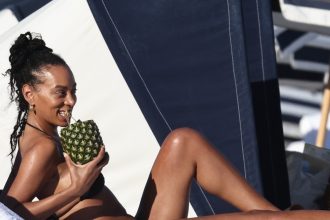 Solange Knowles Spotted on Miami Beach with Boyfriend Gio Escobar