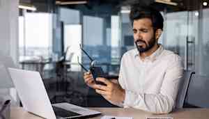 Stop sending anonymous texts. Start building trust.