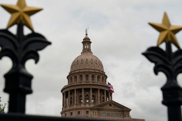 Supreme Court blocks order that found Texas congressional map is likely racially biased : NPR