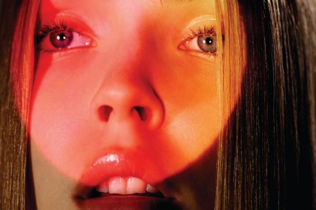 8 Best Red-Light-Therapy Wands for Firmer, Smoother Skin