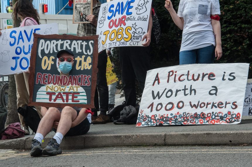 Tate Museums Workers Set to Strike Over “Insulting” Pay Raise 