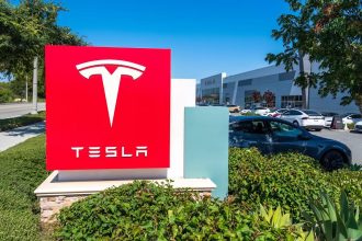 Tesla Stock Is a ‘Must Own’ Now Before ‘Hundreds of Billions in Value’ Changes Hands, According to This 1 Analyst