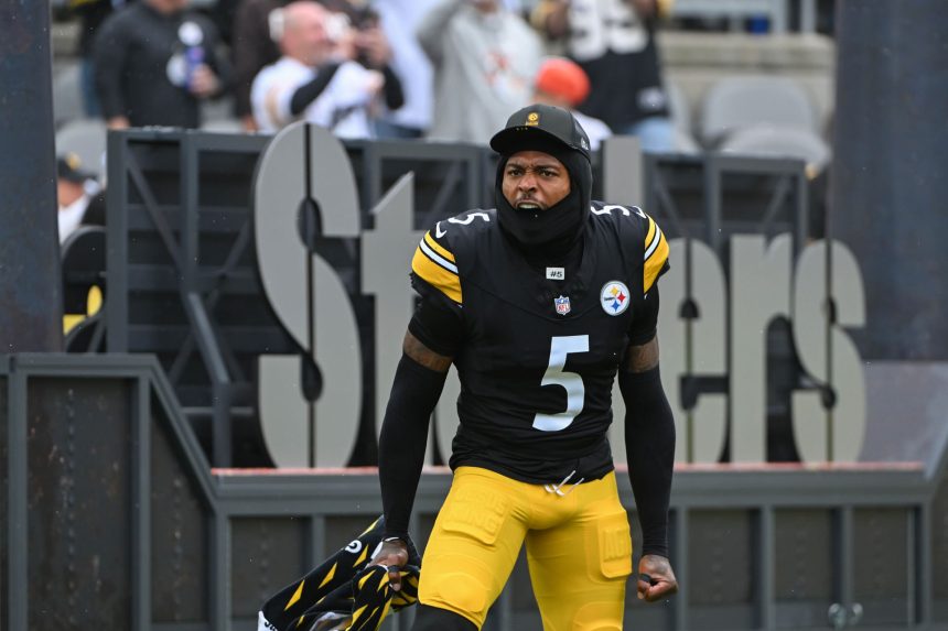 Video of Jalen Ramsey punching Ja’Marr Chase goes viral as Steelers CB gets ejected vs. Bengals