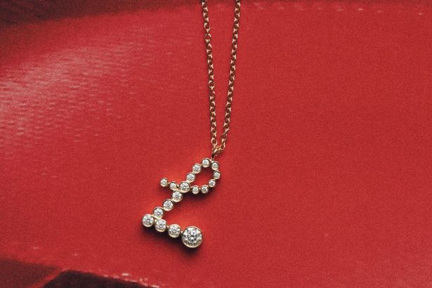 40 Best Jewelry Gifts of 2024, Handpicked by Vogue’s Jewelry Director