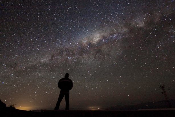 We May Be Moving Faster Through The Universe Than We Thought : ScienceAlert