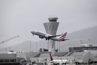 What FAA’s Flight Reduction Plan Means for Safety and Cancellations