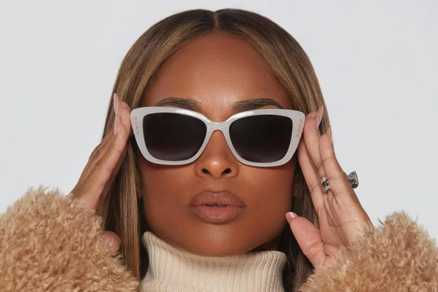 Progressive Reading glasses for the Fashion-Forward Woman