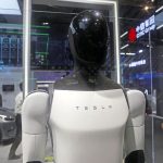 Will Elon Musk’s Robot Perform Surgery? A Neurosurgeon Explains