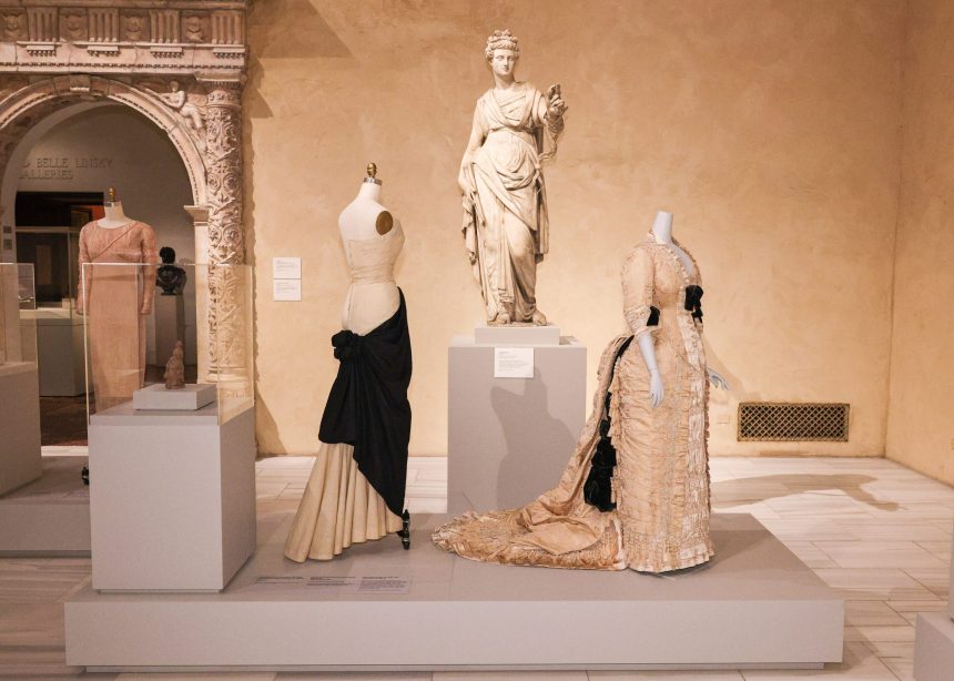Will Jeff Bezos Ruin The Met’s Costume Institute? 