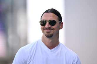 Zlatan Ibrahimovic is pushing AC Milan to sign Barcelona veteran as a free agent in the summer: Reports