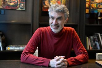 ‘Godfather of AI’ Breaks Major Science Research Record