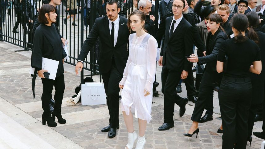 What Emily Should Actually Wear in Italy, According to the Street-Style Set