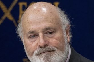 2 People Found Dead at Rob Reiner’s Los Angeles Home