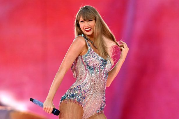 Do We Finally Know Taylor Swift’s Red Lipstick of Choice?