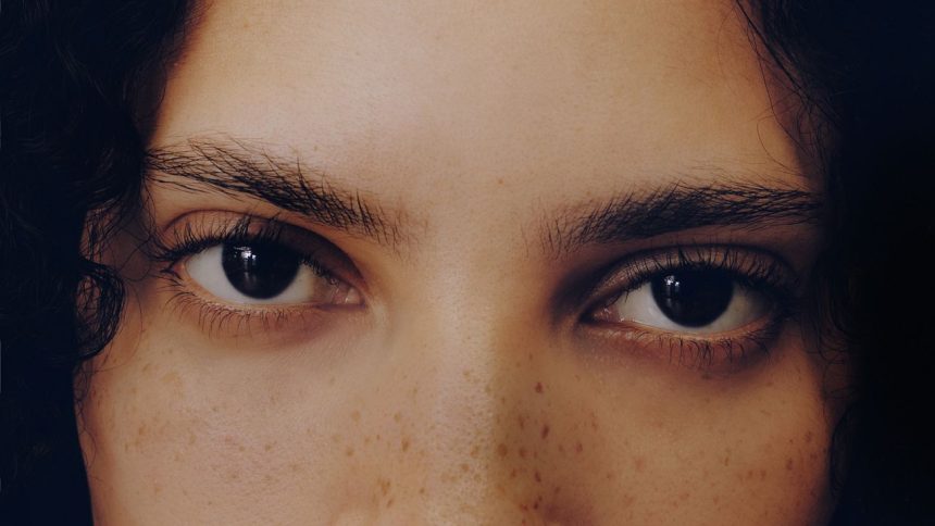 Everything You Need to Know About the New Armani Luminous Silk Foundation