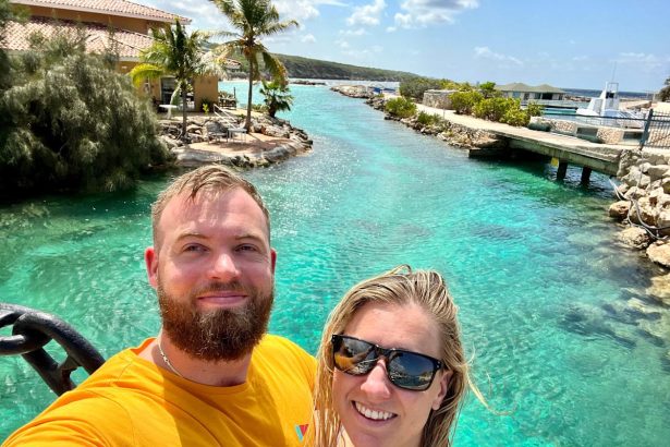 A stock trader who consistently beats the S&P 500 shares the end-of-year strategy that sets him up for success