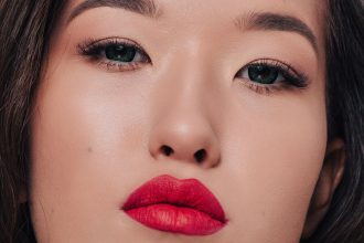 Everything You Need to Know About the GrandeLash-Lift Heated Lash Curler