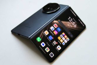 Apple and Samsung needed these Honor Magic V5 Ultra-slim Phone Secrets