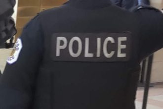 Armed rapist luring women to Woodlawn via dating apps: Chicago police