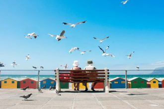 Can viral relationship tests like the bird test really tell you about your relationship?