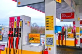 Christmas Day Gasoline Prices Set To Fall To Covid-Era Levels