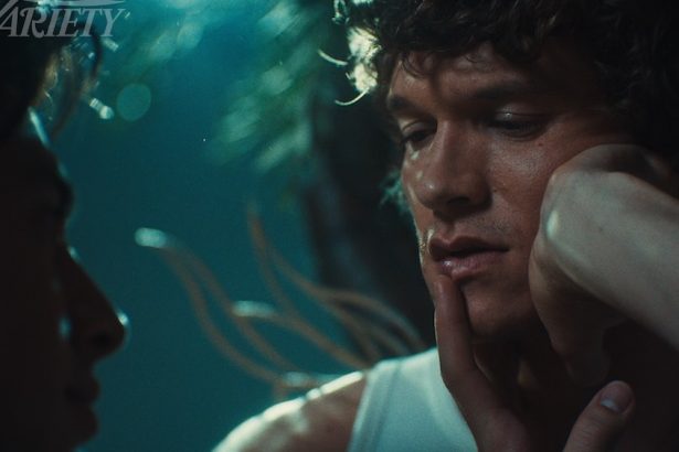 Connor Storrie, Hudson Williams to Narrate Erotic Romantasy After ‘Heated Rivalry’