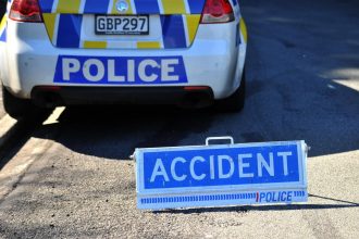 Crash closes part of Canterbury highway