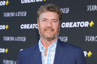 Dane Cook, Eric Stonestreet and More React to Pat Finn’s Death