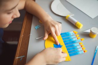 Discover Winter Holidays Around the World With Your Class