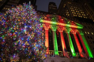 Dow, S&P 500, Nasdaq steady as Wall Street looks to keep ‘Santa Claus’ rally going