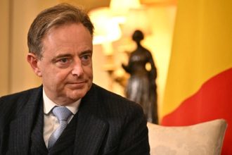 EU leaders vow to agree funding for Ukraine