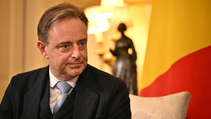 EU leaders vow to agree funding for Ukraine