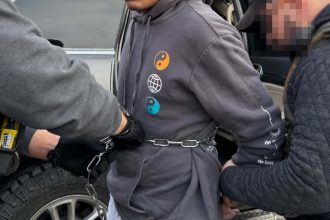 Feds charge 5 Venezeulan gang members with trafficking guns, drugs in Chicago