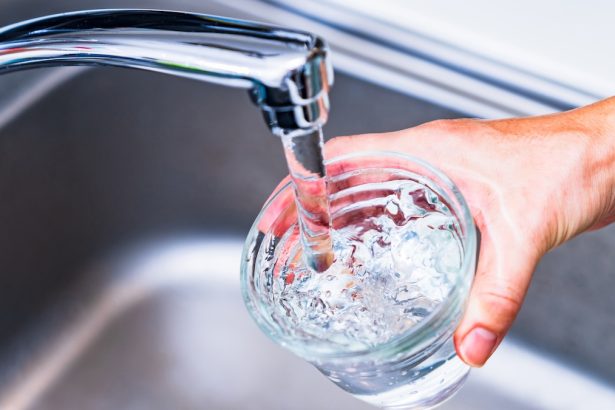 ‘Forever Chemicals’ in Drinking Water Linked to Increased Risk of Birth Issues : ScienceAlert