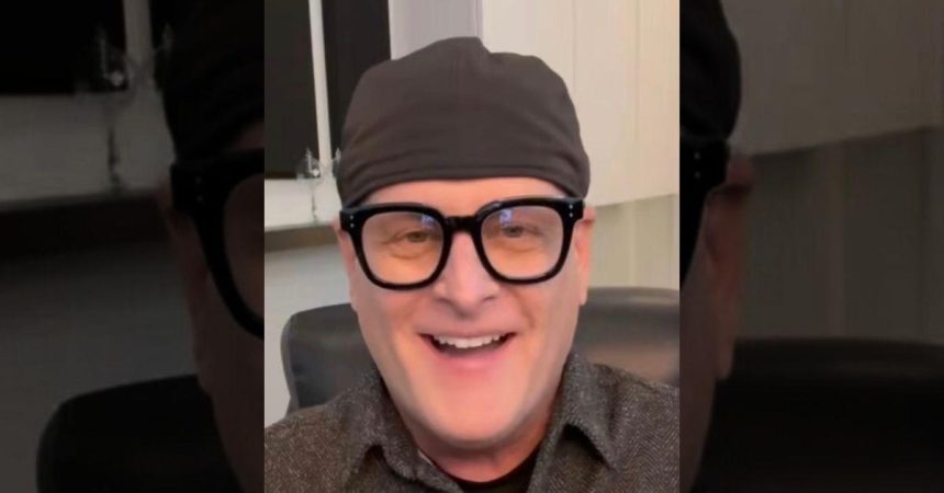 ‘Full House’ Star Dave Coulier Reveals Tongue Cancer Diagnosis