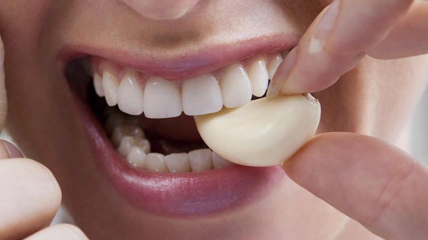 Garlic Mouthwash Could Be The New Gold Standard. Here’s Why. : ScienceAlert