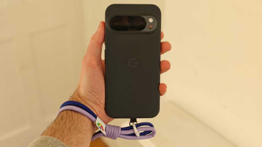 Google Pixel Rope Wristlet Review: A Great Accessory with a Big Problem