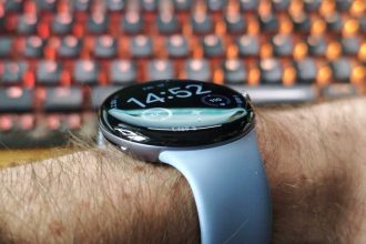 Google Pixel Watch 4 Down to £279