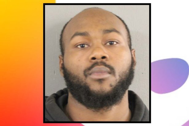 Grindr dates turned into armed robberies for 3 unsuspecting men, but cops suspect more victims are still out there