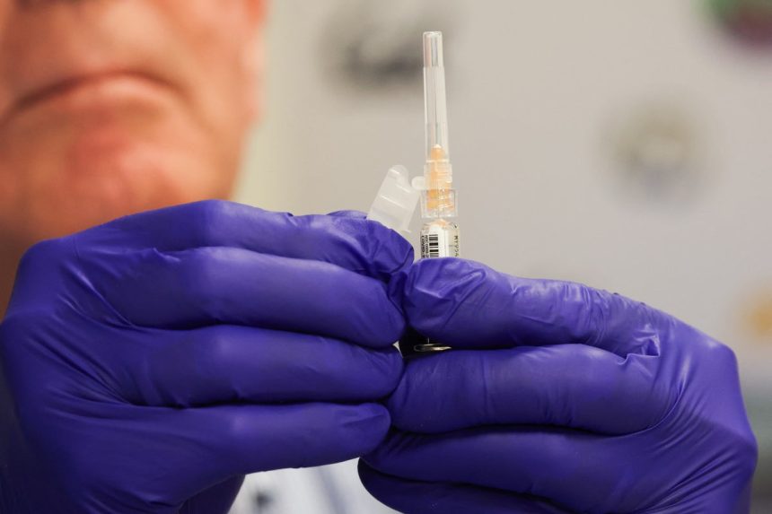 Health Experts Slam Possible FDA ‘Black Box’ Warning for COVID Vaccines