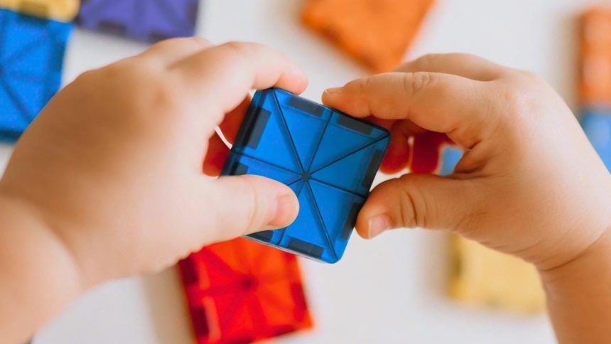 How to Stay Safe This Christmas : ScienceAlert